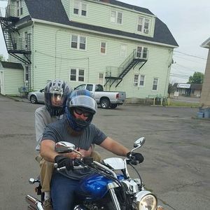 Meet your Posher, Robert